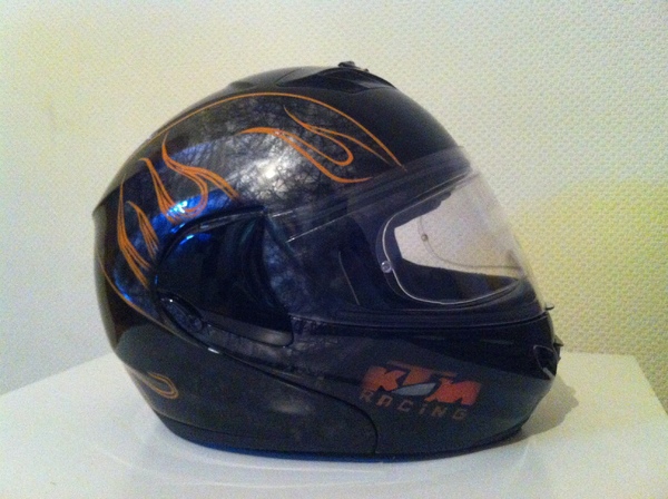 Аэрография на шлемах suomy KTM Racing
