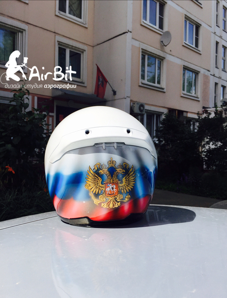 Аэрография на шлеме "Герб России"
